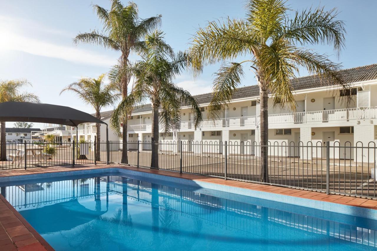 Ibis Styles Tamworth Hotell Exteriör bild