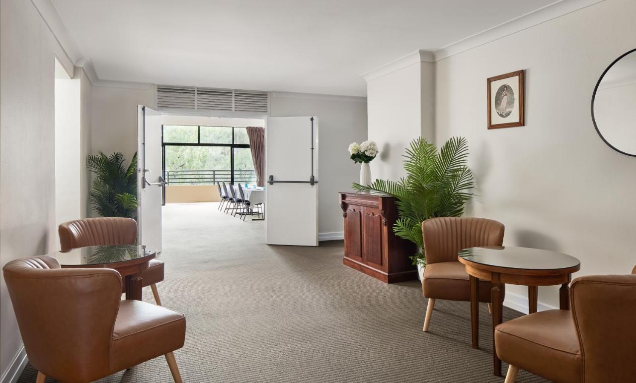 Ibis Styles Tamworth Hotell Exteriör bild