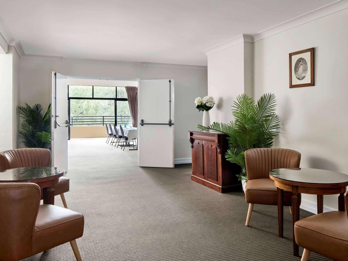 Ibis Styles Tamworth Hotell Exteriör bild